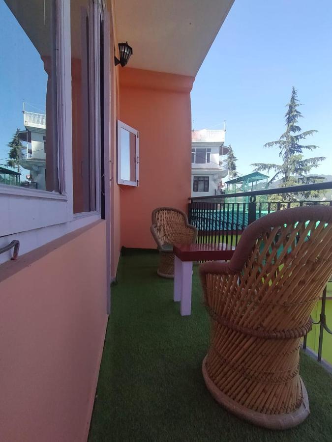 Deluxe Homestay Apartments With Kitchen In Σίμλα Εξωτερικό φωτογραφία