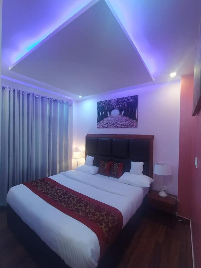 Deluxe Homestay Apartments With Kitchen In Σίμλα Εξωτερικό φωτογραφία